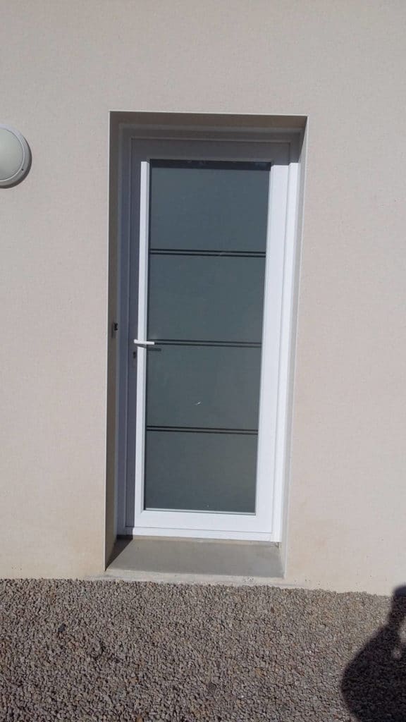 Remplacement Panneau Porte Pvc